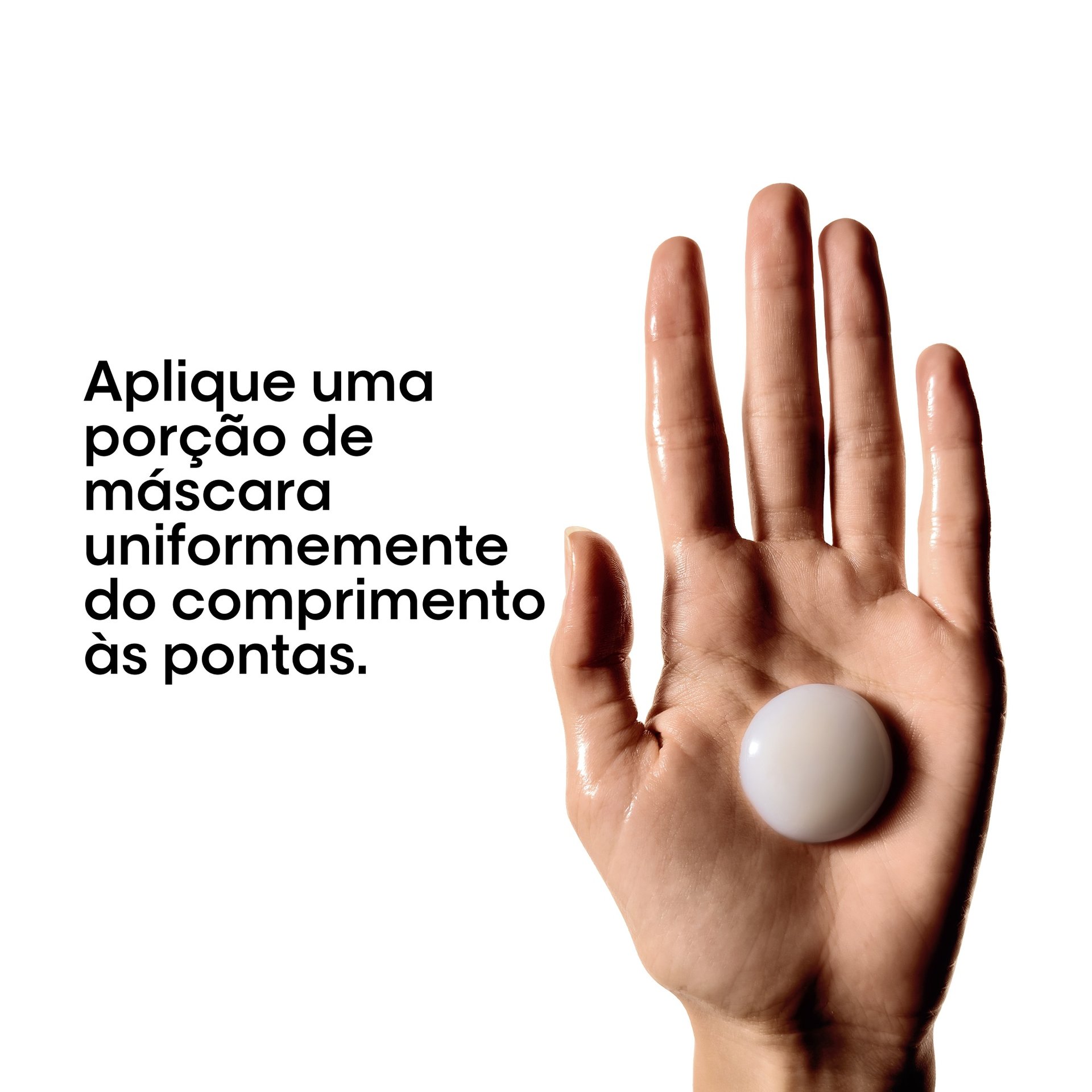 Quanto usar da máscara Absolut Repair Molecular